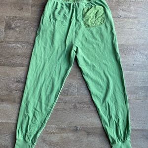 Aerie jogger pants with a back pocket